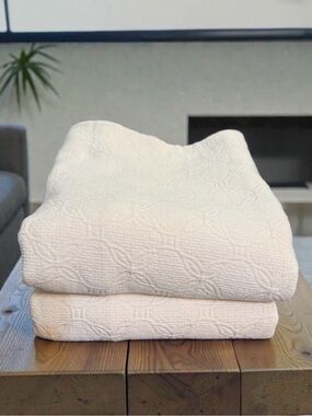 SFERRA LINEA CASA 2 KING Matelasse Ivory Pillow Shams